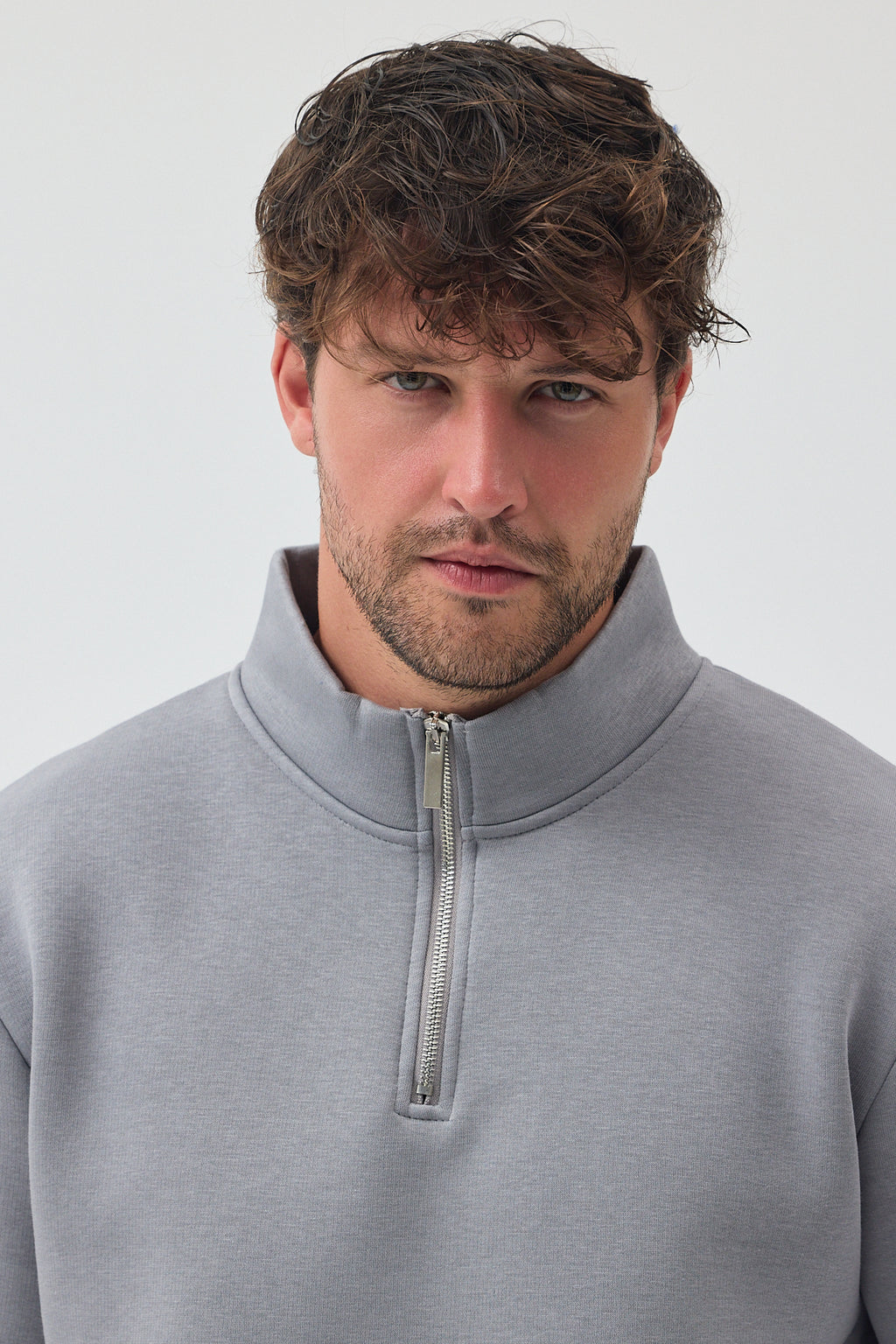 YARIM FERMUARLI SWEAT